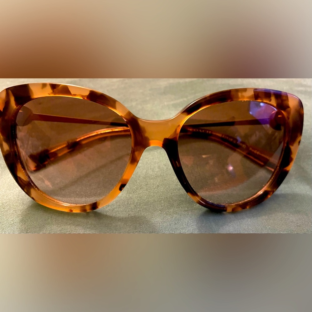 WOW*SALE Coach Sunglasses & Case